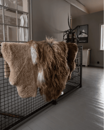 How fake fur differs from natural fur