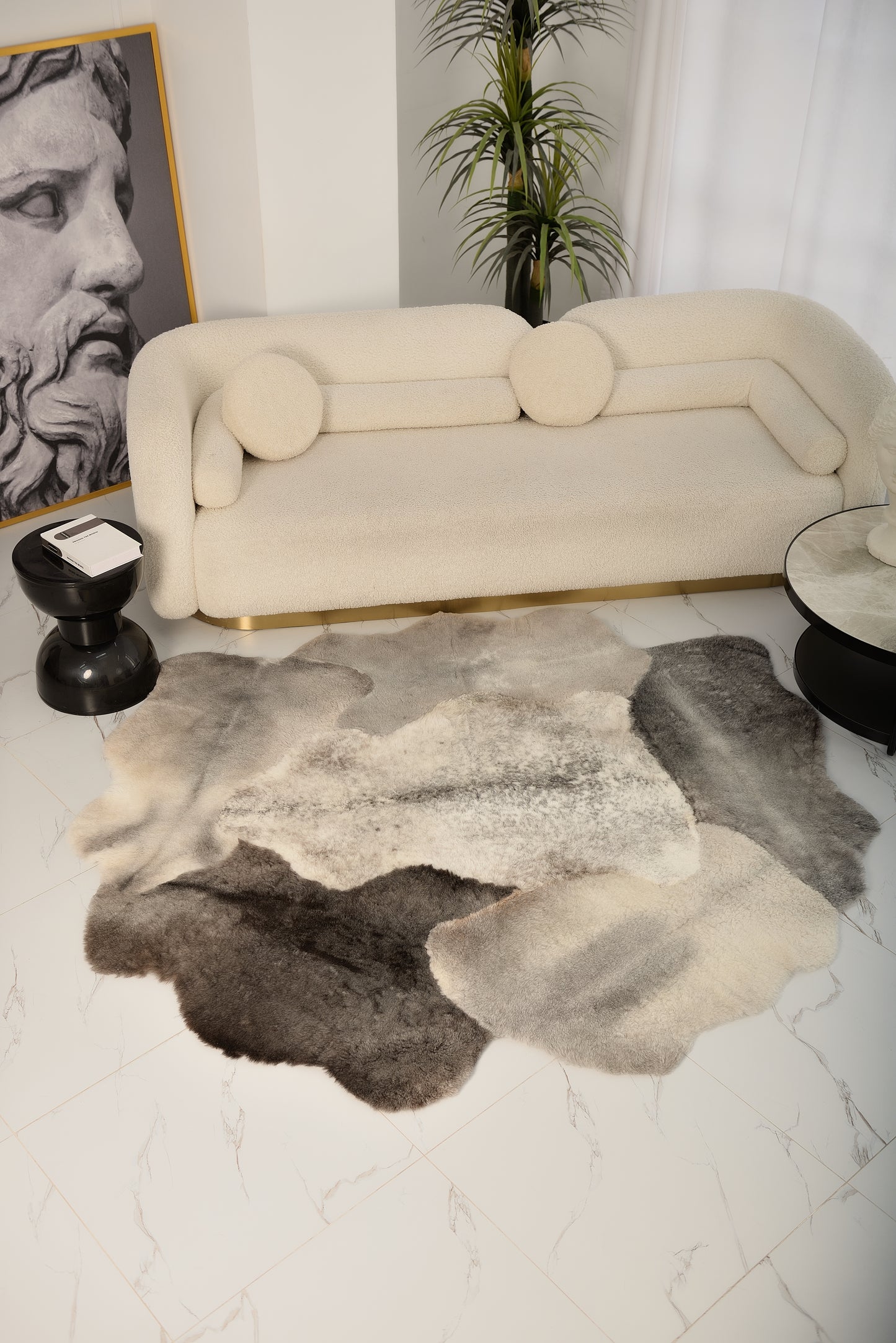 The Mossi rug in light gray