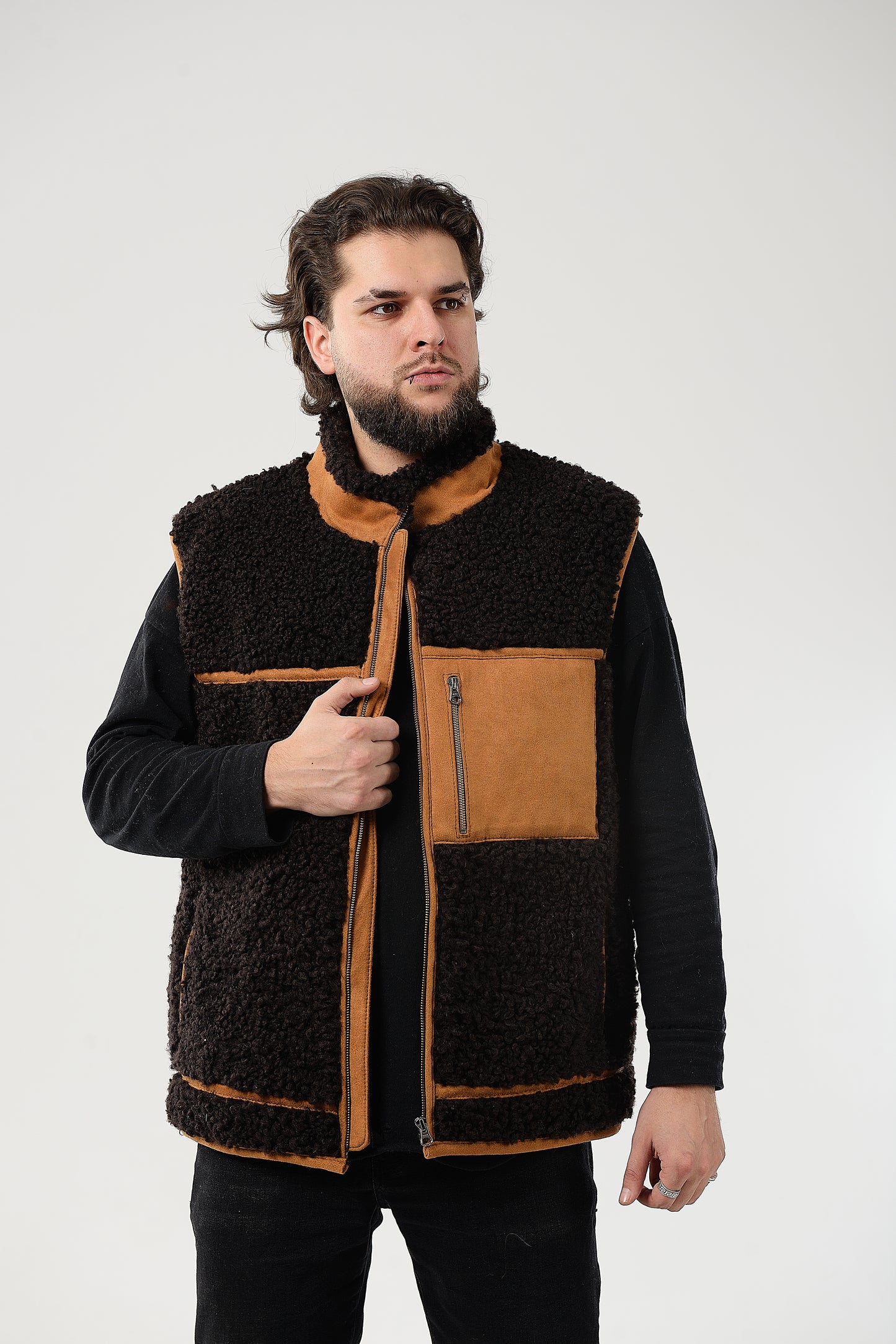 Sheepskin Vest, Collar-Exposed Wool Seams, Lightweight And Warm Sleeveless Jacket,Sustainable Clothing,Zipper Closure And Pockets