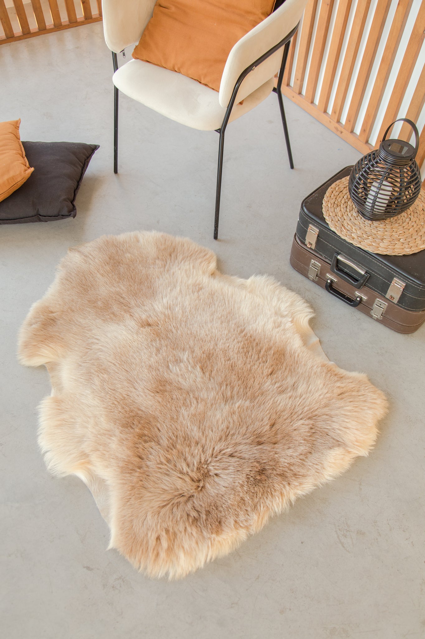 Sheepskin Rugs for Interior Décor 