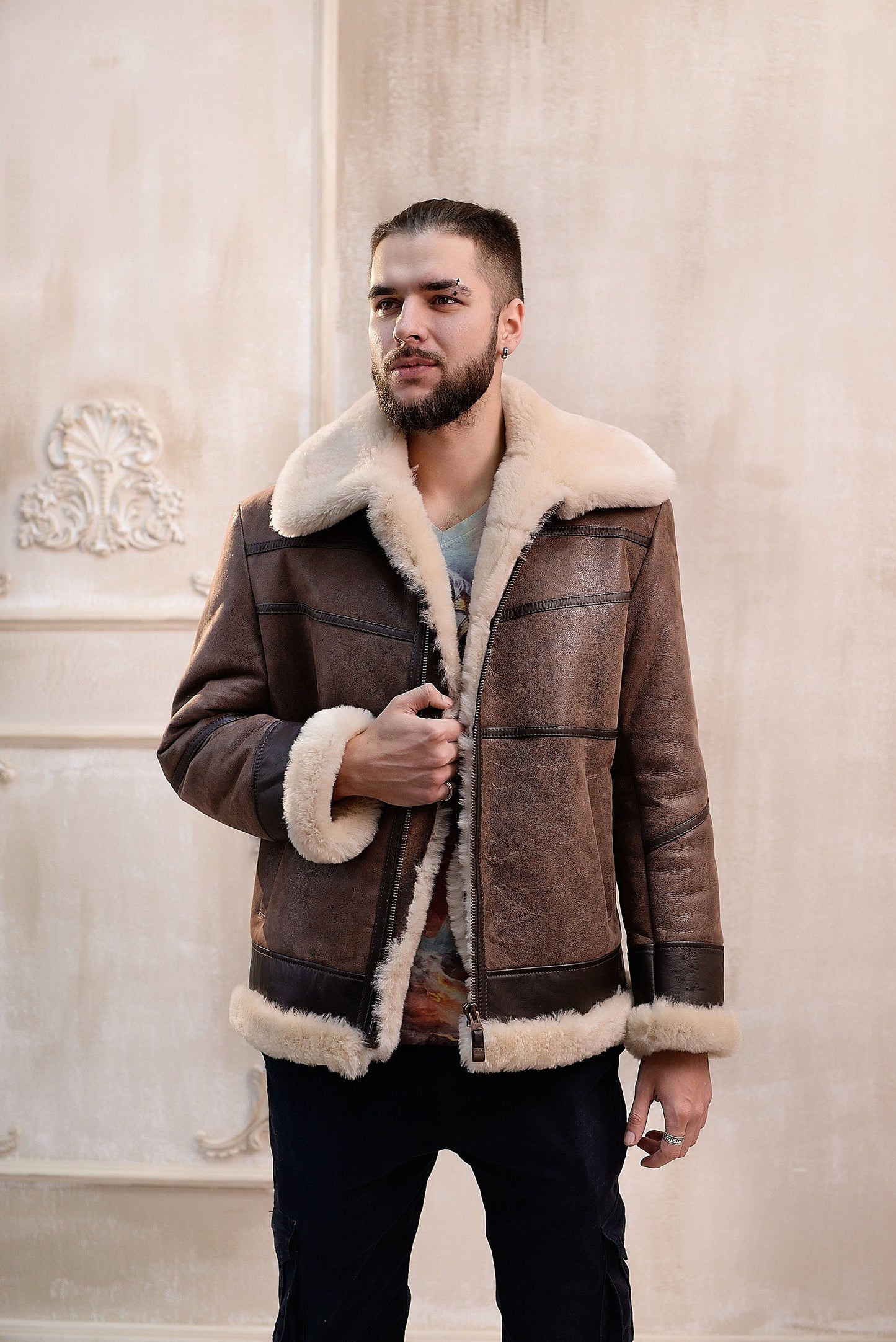 Real Mens Shearling Sheepskin Aviator Jacket in  Brown Color with Light Wide Fur Collar