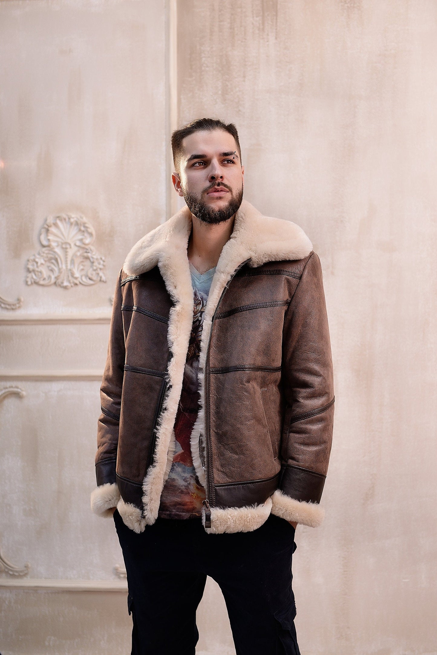 Real Mens Shearling Sheepskin Aviator Jacket in  Brown Color with Light Wide Fur Collar