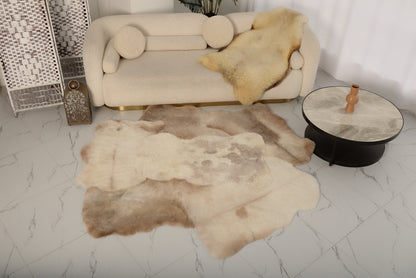 Mossi Sheepskin Rug – 6 Light Pelts