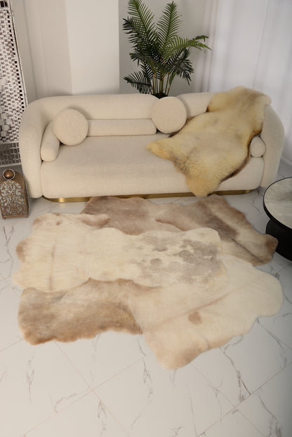 Mossi Sheepskin Rug – 6 Light Pelts