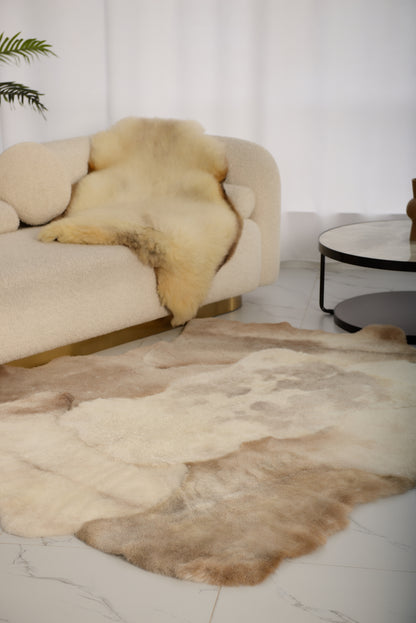 Mossi Sheepskin Rug – 6 Light Pelts