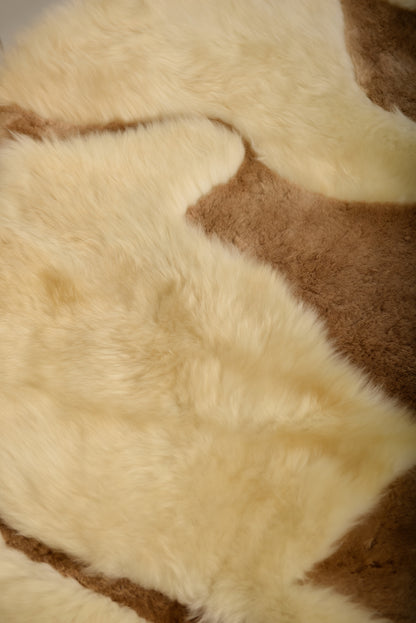 The Turtle rug in a soft light cream shade