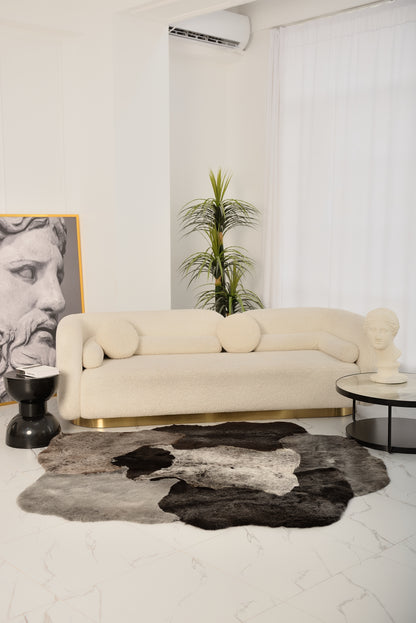 The Mossi dark gray trimmed rug 