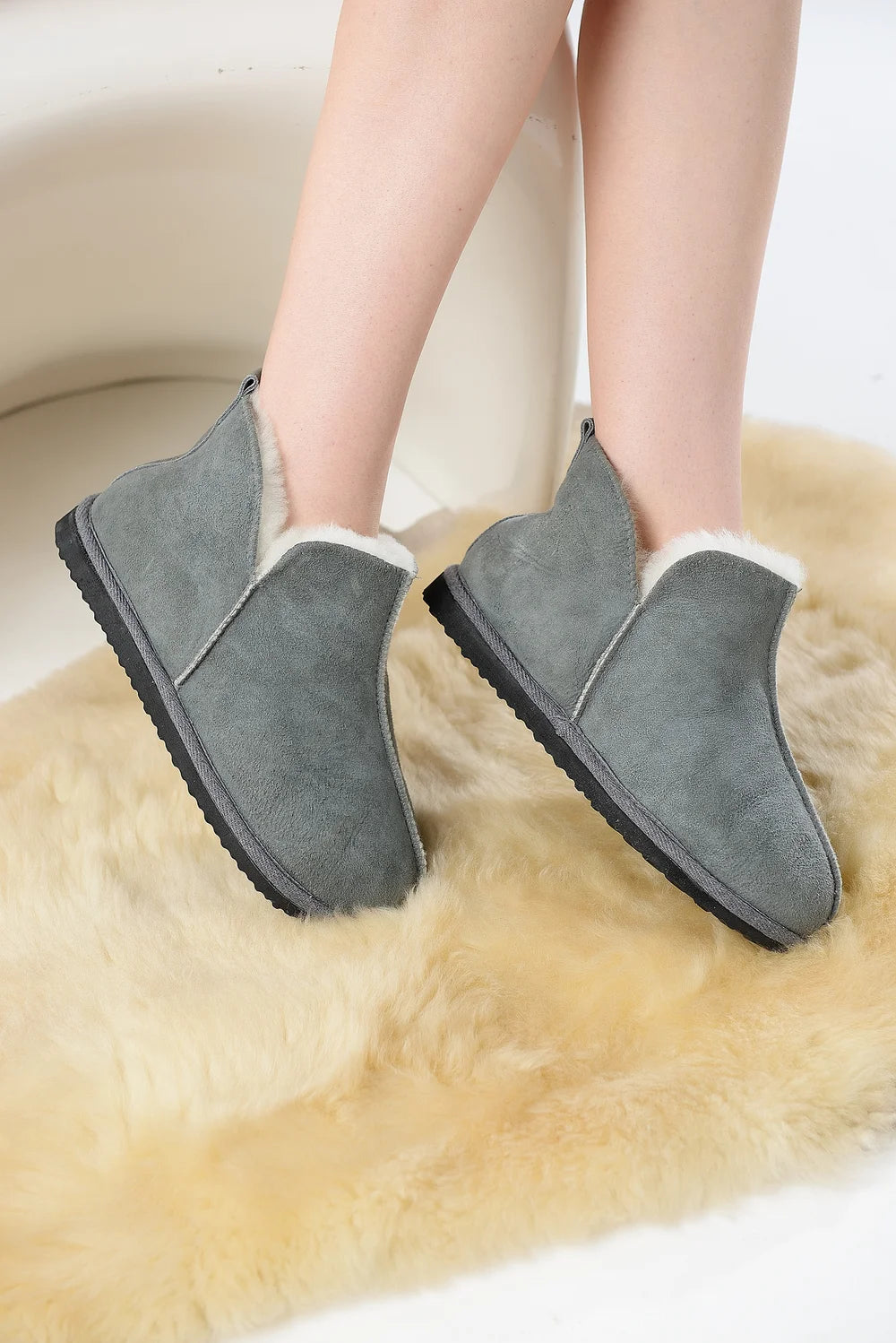 Unisex Sheepskin UGG Slipper 