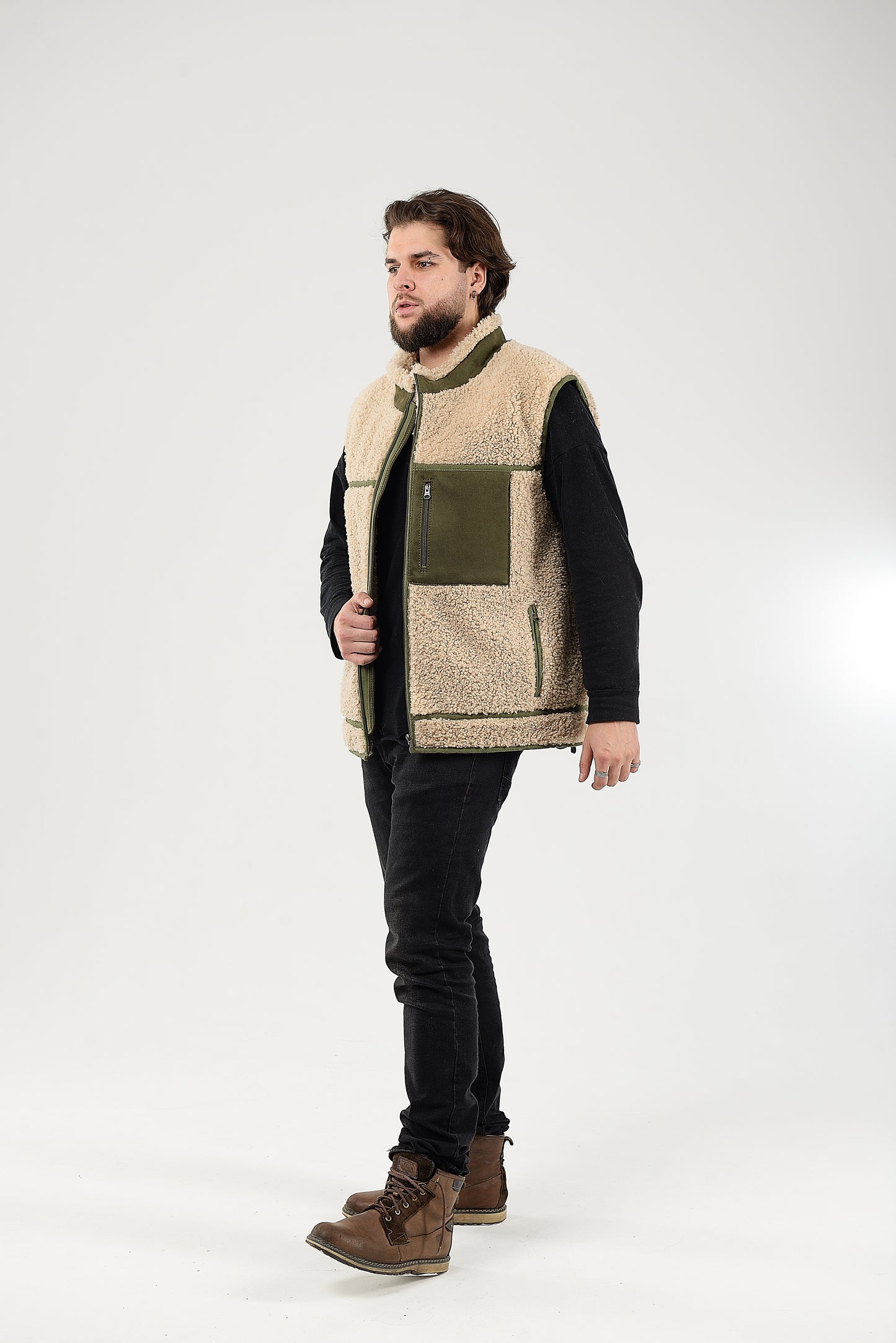 Sheepskin Vest, Collar-Exposed Wool Seams,Beige-green Lightweight And Warm Sleeveless Jacket,Sustainable Clothing,Zipper Closure And Pockets