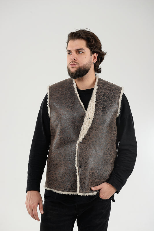 Cowboy Men's Gray Thin Sheepskin Vest with Fur Lining and Front Button Closure