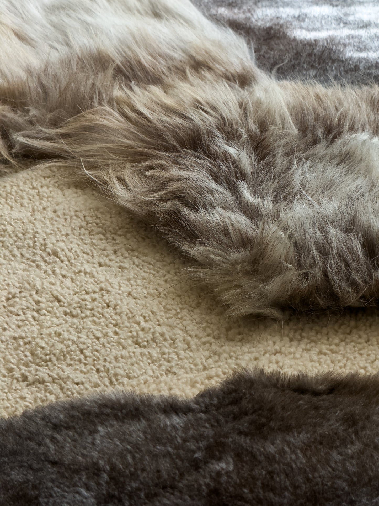 Mossy Sheepskin Rug in Mokko — Natural Elegance with Character