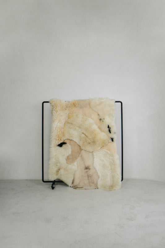 Mossy Sheepskin Rug in White — Handcrafted Natural Luxury