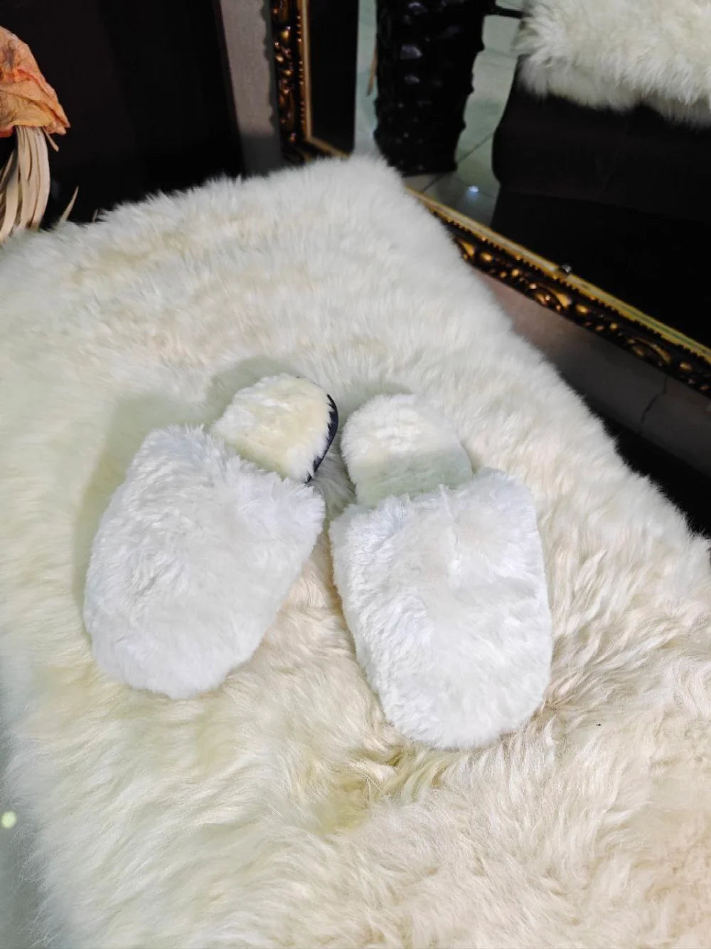 Lama Long Hair Sheepskin Fur Slippers 