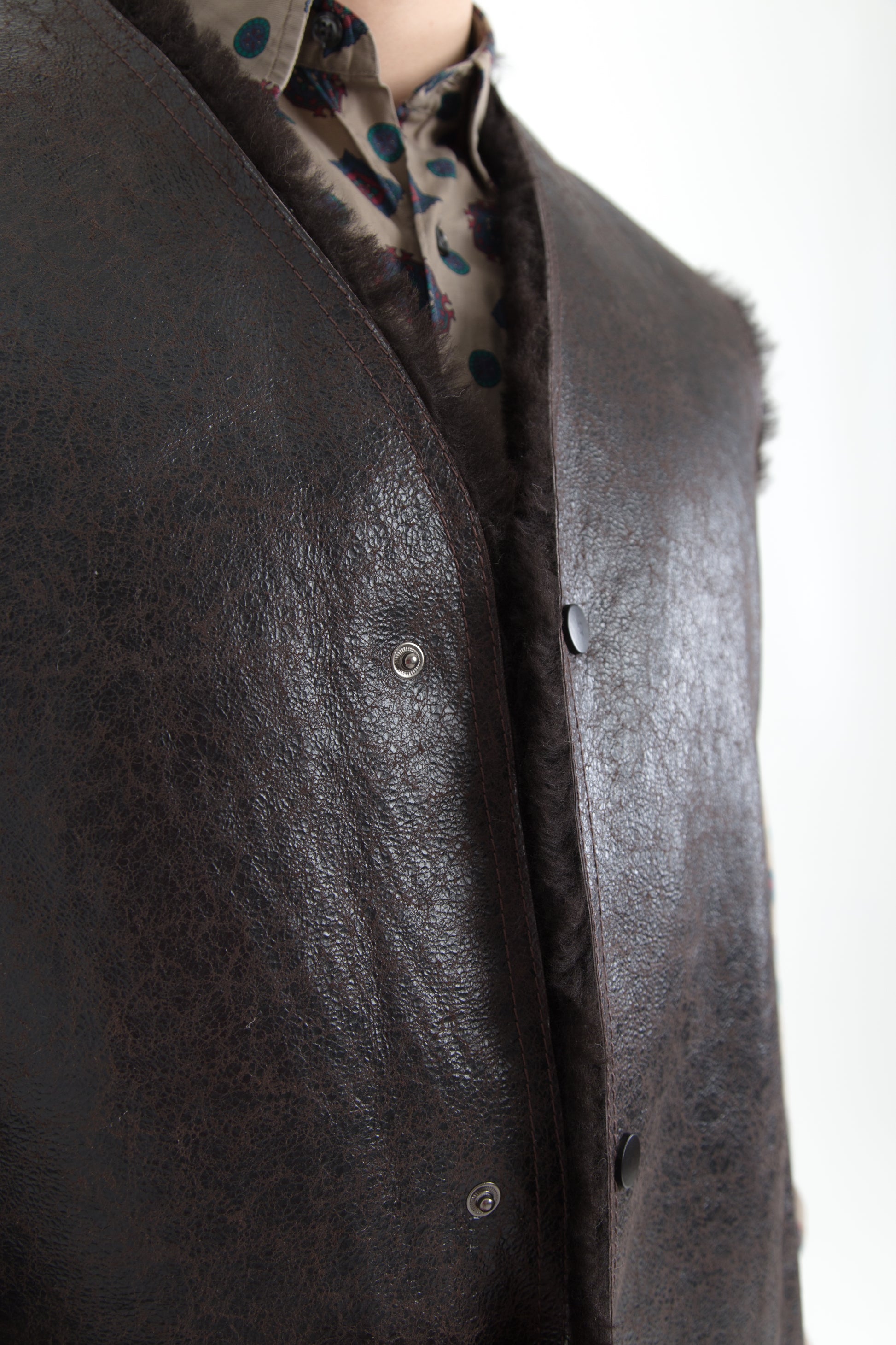 Cowboy Men's Dark Brown Thin Sheepskin Vest with Fur Lining and Front Button Closure