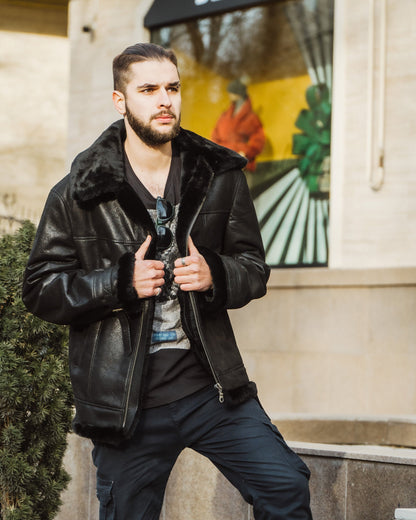 Real Winter Leather Mens Shearling Pilot Jacket in Black Color with Fur Collar