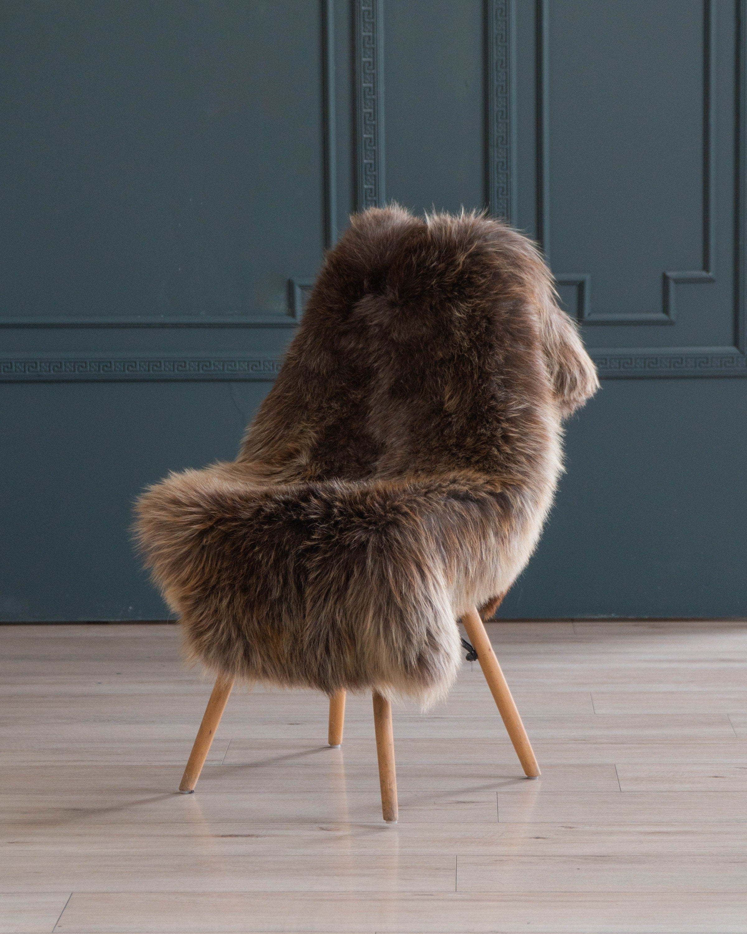 Sheepskin throw for discount chair