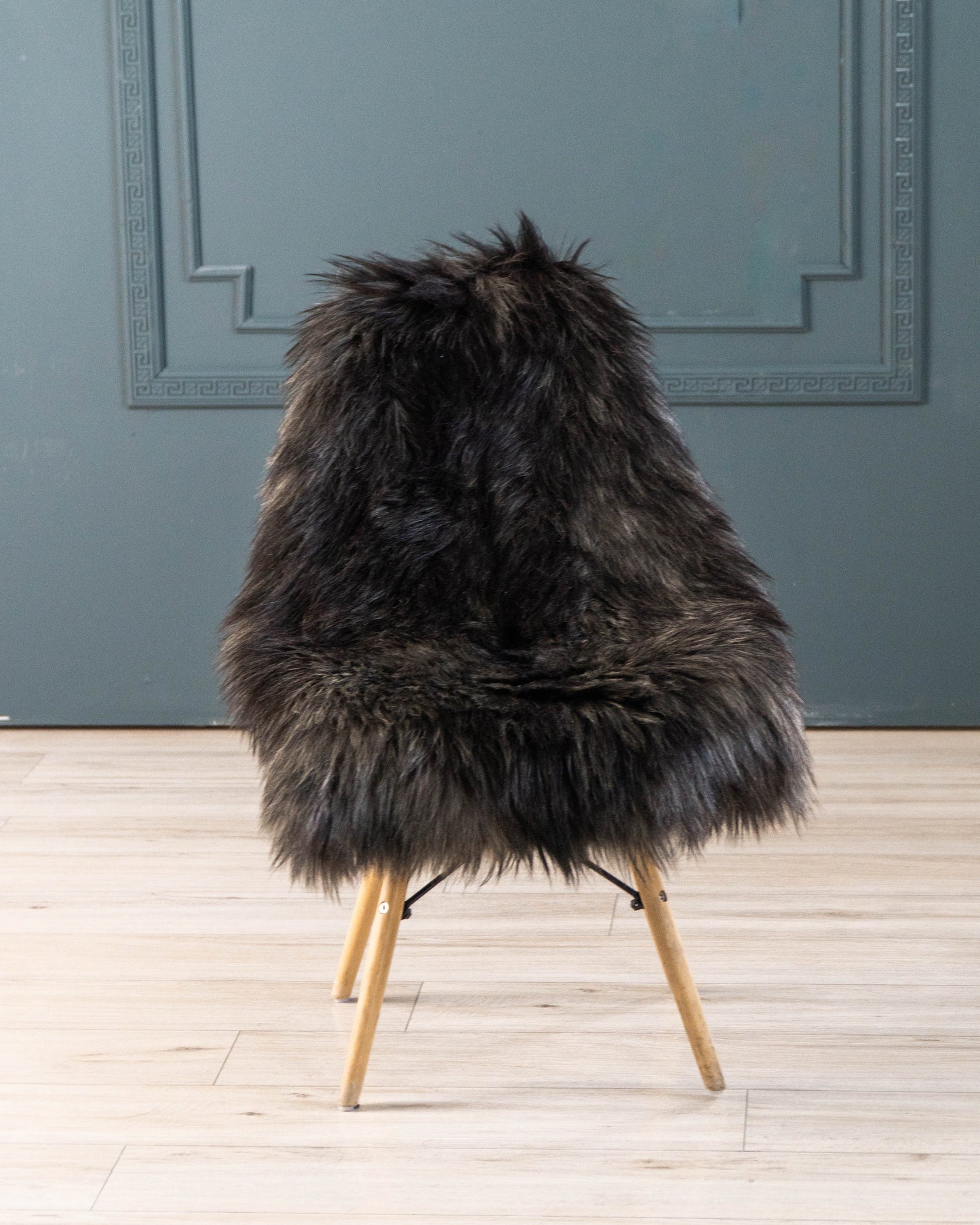 Natural Sheepskin Rug, Shaggy Chair Throw, Home Area Rug , Natural Soft Sheepskin Floor Covering , Cozy and Soft