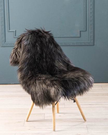 Natural Sheepskin Rug, Shaggy Chair Throw, Home Area Rug , Natural Soft Sheepskin Floor Covering , Cozy and Soft