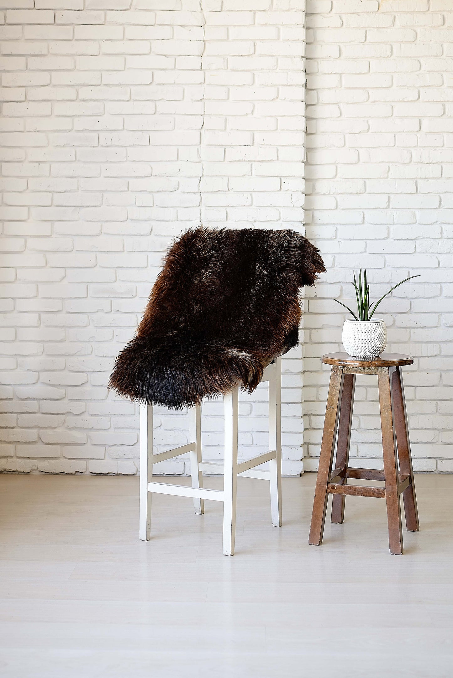 Natural Sheepskin Rug, Shaggy Chair Throw, Home Area Rug , Natural Soft Sheepskin Floor Covering , Cozy and Soft